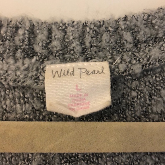 Wild Pearl sweater - Picture 3 of 3
